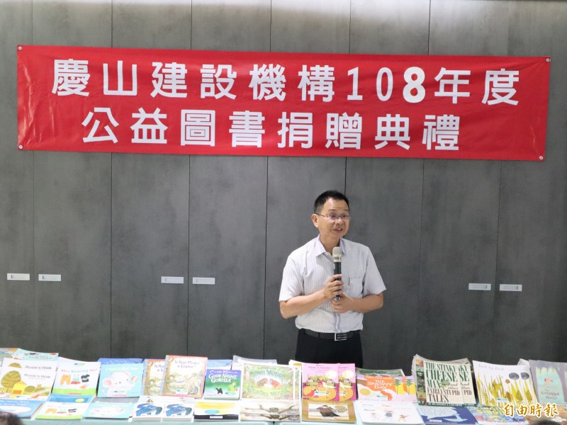 是否代表親民黨參選台中市第八選區立委？市議員陳清龍表示，「絕對不是我」。（記者歐素美攝）