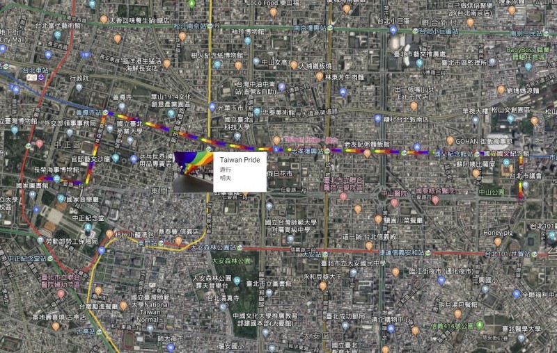 Google Maps 浮現一條彩虹路線，是明天同志遊行路線。（圖擷自Google地圖）