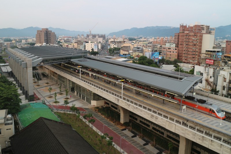 台鐵豐原站試辦智慧影像監控系統，人員異常逗留等情況會發出警示。（圖：鐵道局提供）