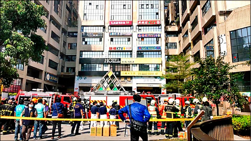 東協廣場火警重燃衛爾康惡夢 幽靈船傳說嚇跑旅客 社會 自由時報電子報