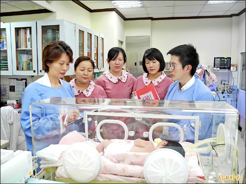 新生兒突呼吸窘迫緊急轉診成功救援 即時新聞 自由健康網