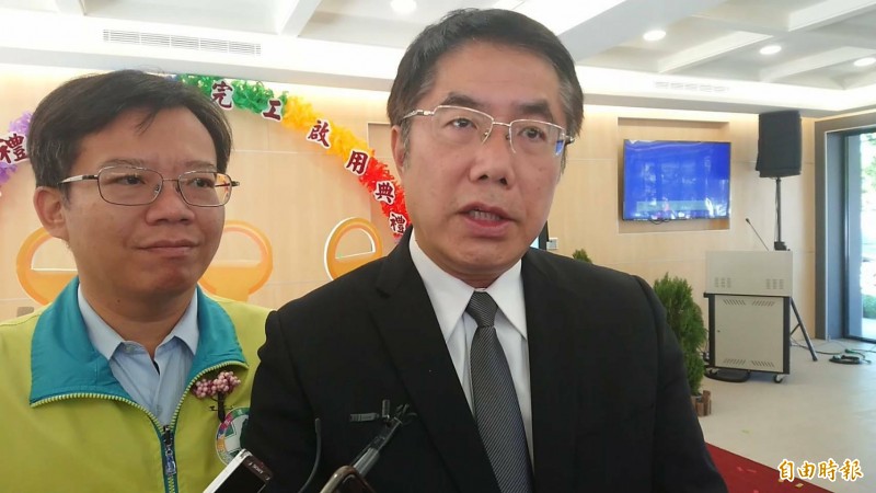 台南市長黃偉哲對於「反滲透法」表達看法。（記者洪瑞琴攝）