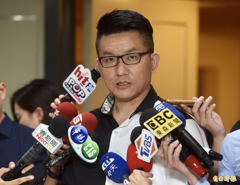 童仲彥宣布創黨「金色力量」 網笑：倒著念很勸世 - 政治 - 自由時報電子報