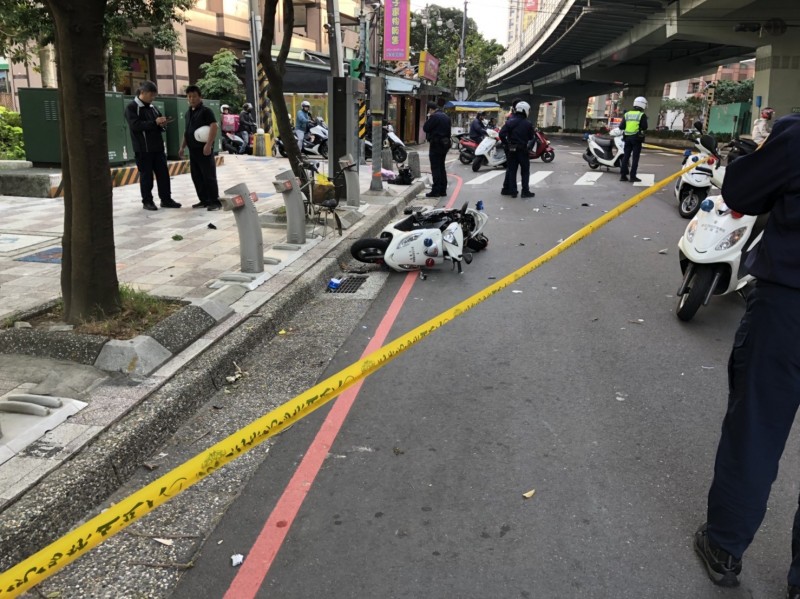 車禍現場。（記者王宣晴翻攝）

