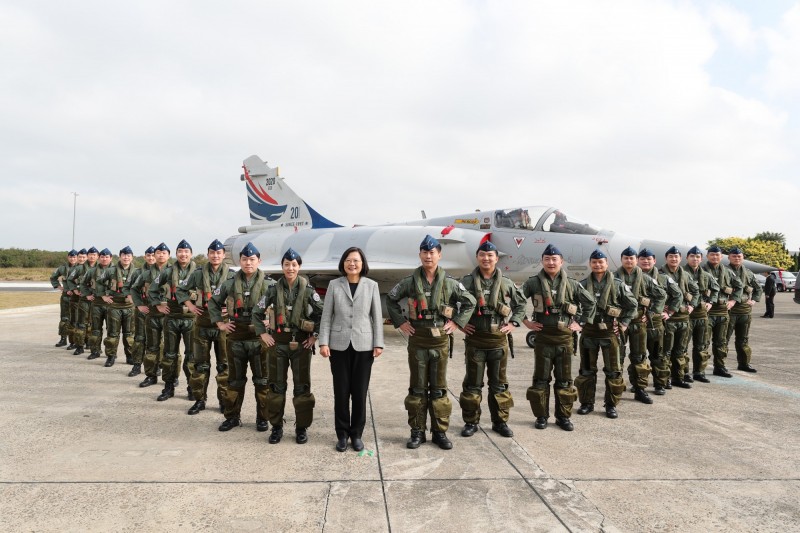 回到沈一鳴出身的空軍二聯隊蔡英文訓勉 要傳承他的精神 政治 自由時報電子報