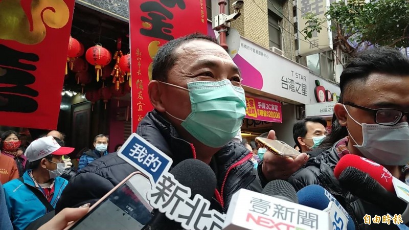 對於國民黨有多人表態參選黨主席，新北市長侯友宜表示樂觀其成。（記者賴筱桐攝）