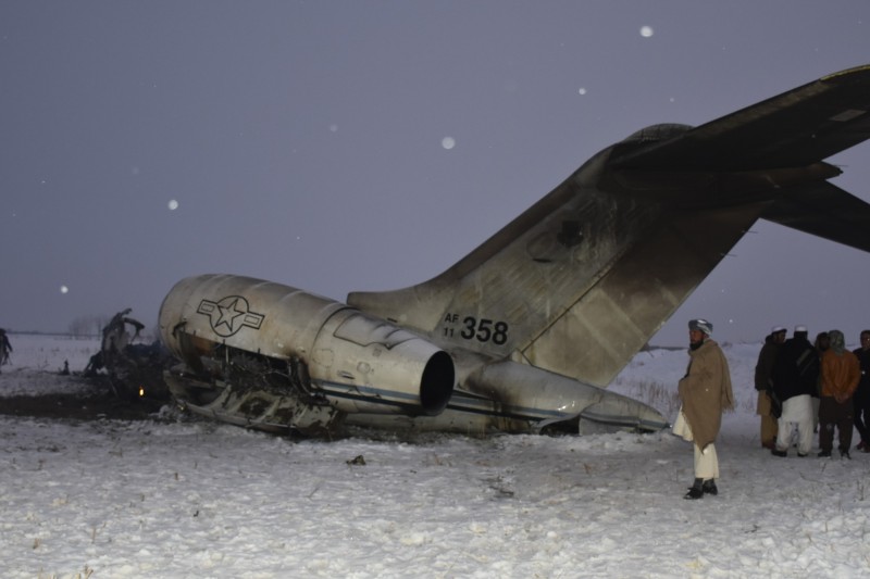 美軍出面證實，墜毀阿富汗加茲尼省的是龐巴迪E-11A型（Bombardier E-11A）飛機，但對死亡人數、墜機原因等細節不願多說。（美聯社）