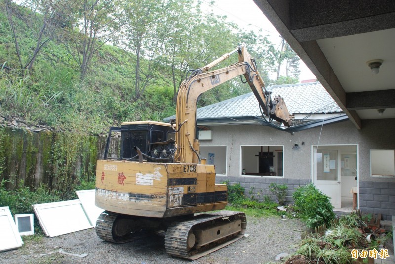 清境地區違建查報確實為違建即拆除，葉姓技工利用協助查報職權大膽向女業者索賄，一審被判刑7年6個月。（資料照，記者陳鳳麗攝）