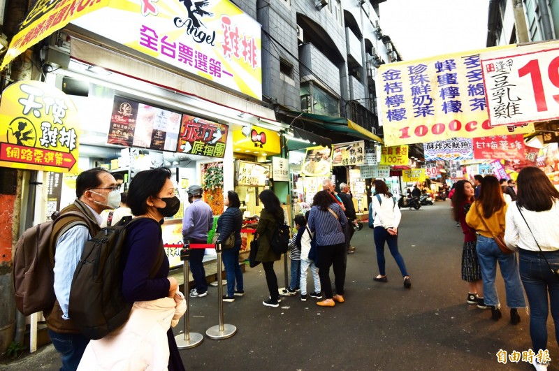 疾病管制署今天公布今年首例本土傷寒確診病例，是一名南部的30多歲菲律賓男性，檢出傷寒桿菌強性確診，也是今年第一起本土傷寒病例。示意圖，與新聞事件無關。（資料照）