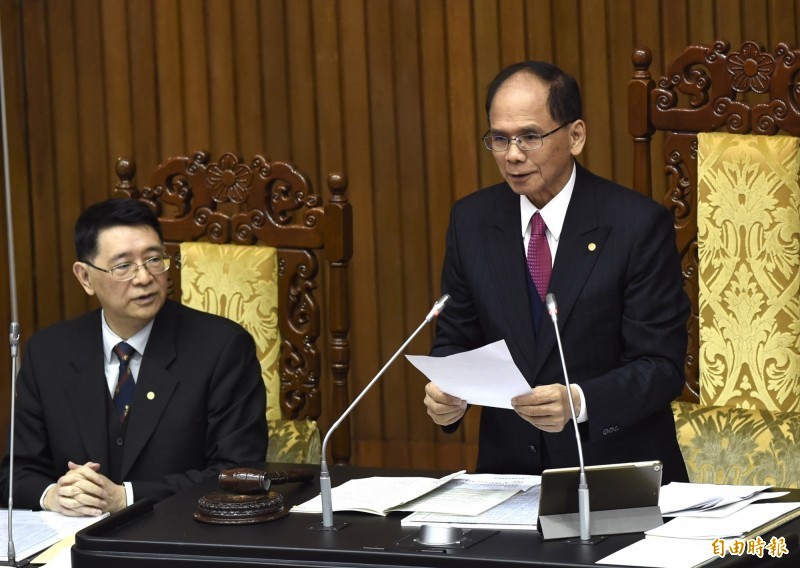 行政院提出的600億元「中央政府嚴重特殊傳染性肺炎防治及紓困振興特別預算案」，預計今天立法院會就可三讀通過預算案（資料照，記者簡榮豐攝）