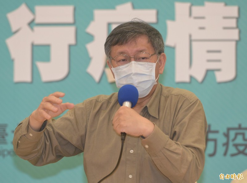 台北市長柯文哲15日接受媒體聯訪，就武漢肺炎疫情提出看法。（記者張嘉明攝）