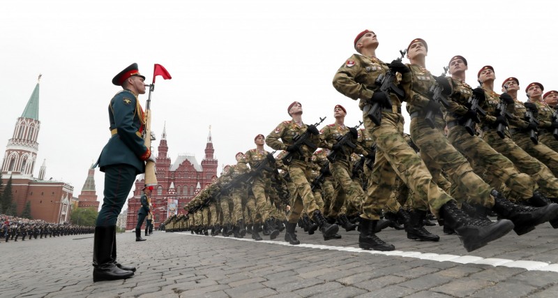 俄羅斯的紅場閱兵因為武漢肺炎疫情而延期後，數千名為了閱兵展開排演的士兵們將進行14天的隔離。紅場閱兵示意圖。（歐新社）