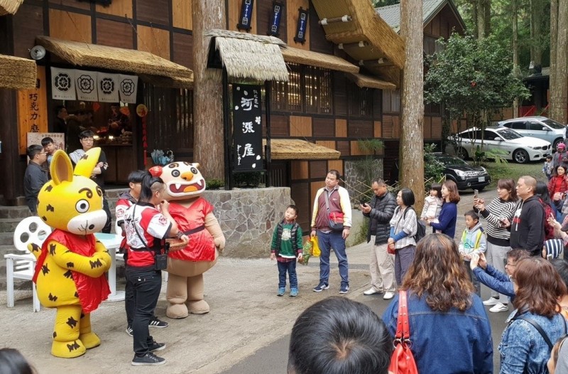 以「妖怪村」文創掀起溪頭觀光熱潮的明山森林會館,經營團隊已改組。(妖怪村提供) 以「妖怪村」文創掀起溪頭觀光熱潮的明山森林會館,經營團隊已改組。(妖怪村提供)