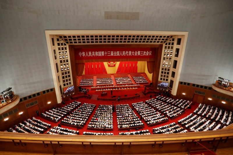 中國全國人大會議今天上午9點在北京人民大會堂開幕，中國國務院總理李克強等高官重提反對台獨、促進兩岸統一等論述。（路透）