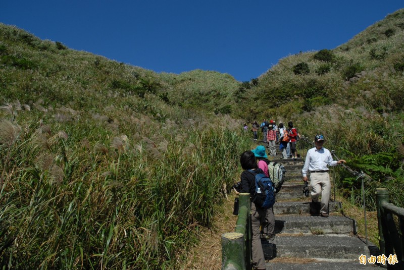 貂山古道風景優美是許多登山客的愛好地點，遊客也經常會在該公廁「方便」後上山。（資料照）