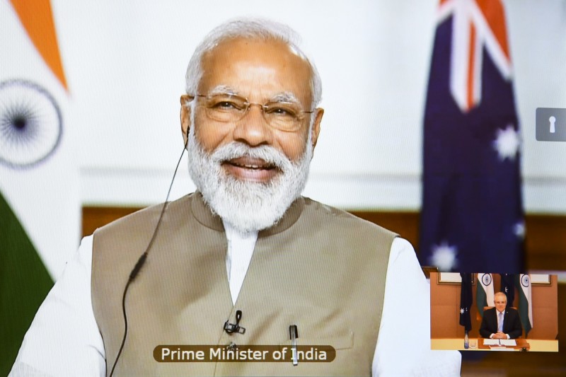 印度總理莫迪與澳洲總理莫里森今天舉行視訊高峰會，兩國建立全面戰略夥伴關係，將國防、外交2+2對話升級為部長對話，並強化軍事協作。（歐新社）