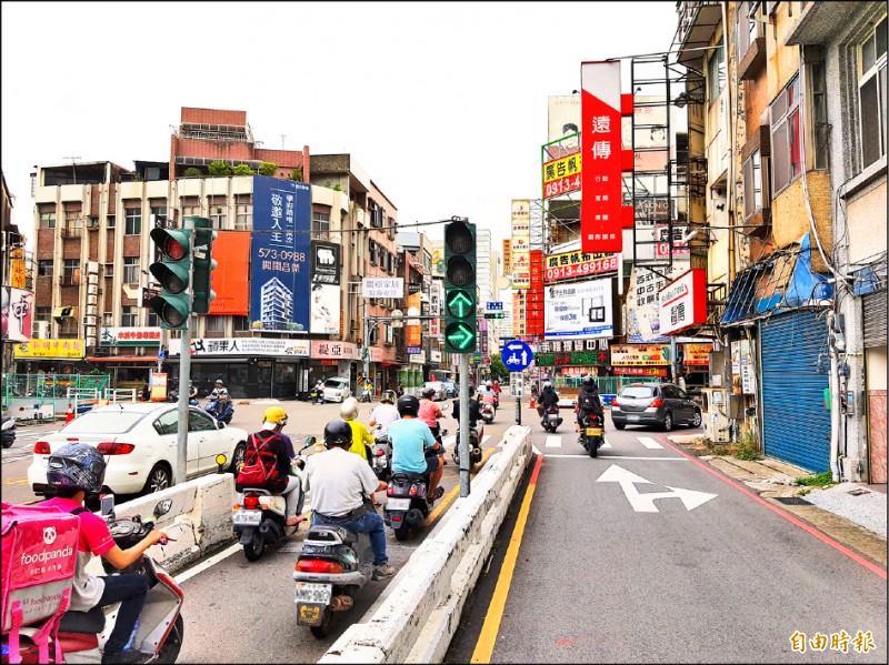 纜線下地 竹市林森 西大路口號誌調整駕駛留意 生活 自由時報電子報