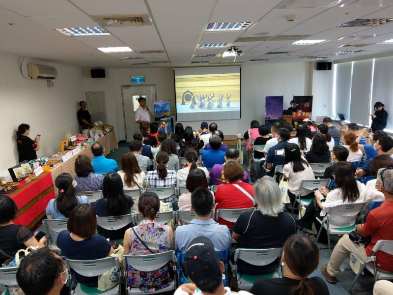 台東縣府到中科園區辦廣宣會，鼓勵企業團體旅遊到台東。（記者黃明堂翻攝）