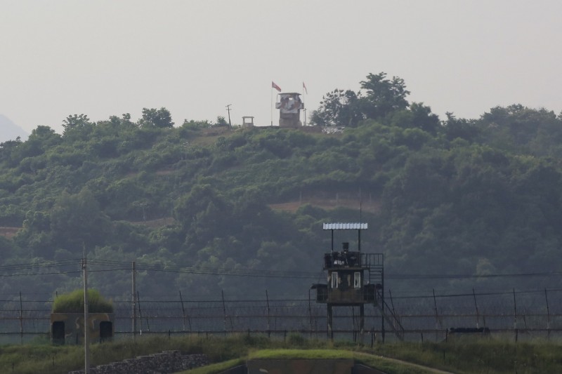 北韓表態將派兵進駐開城及金剛山。圖為南北韓邊境。（美聯社）