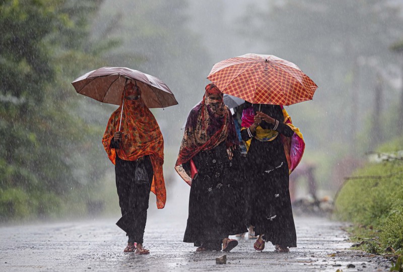 印度雨季雷擊頻傳 2省一天共死107人