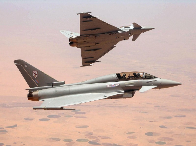 英國政府7日宣布，取消對沙烏地阿拉伯為期1年的武器禁運。照片為英國皇家空軍的颱風戰機。（歐新社）