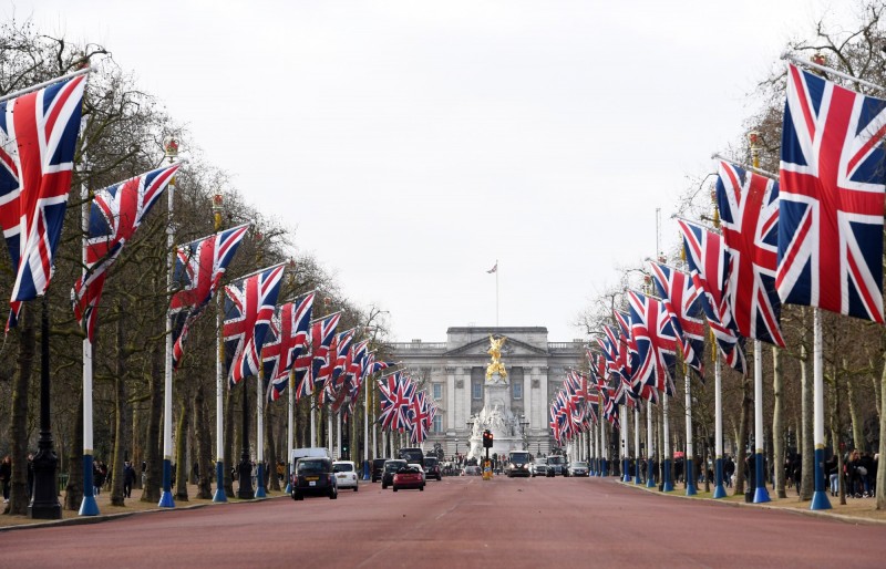 英國政府25日指出，面對俄羅斯及中國在太空中的威脅，英國將會增強因應能力。（歐新社）