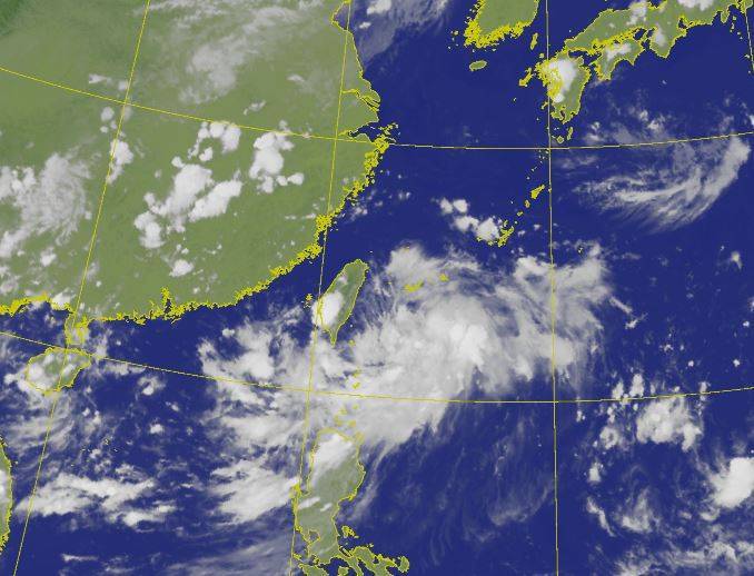 氣象局表示，明（22）天深夜至後（23）天清晨第8號颱風「巴威」可能生成，不排除同步發布海警。（圖取自中央氣象局）