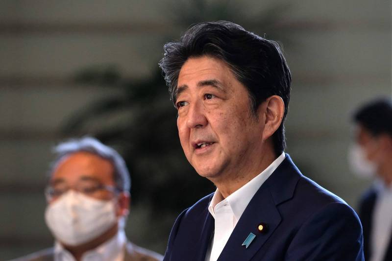 外傳日本首相安倍晉三健康亮紅燈後，日媒觀察到安倍連續3天工作半天，下週安倍將繼續這種減少預定出席會議數量的「省力模式」。（法新社）