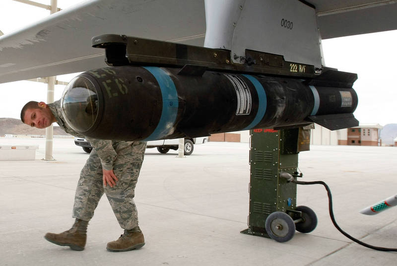 The United States intends to sell 395 Hellfire missiles to the United Kingdom. The picture shows the Hellfire Missile.  (AFP)