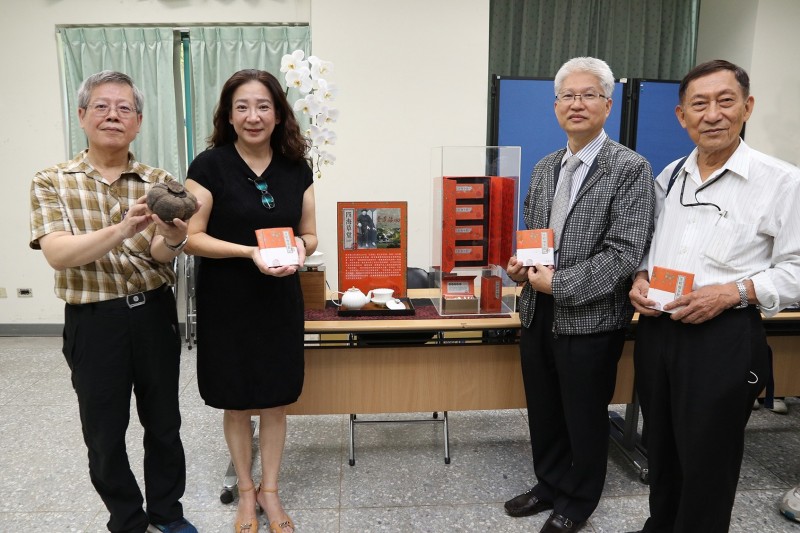 興大集苦普洱茶、客家酸柑茶優點，研發「苦柑熷茶飲」。（圖：興大提供）