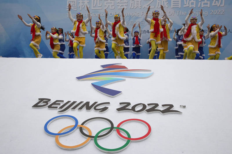 全球逾160個人權團體連署，敦促國際奧林匹克委員會（IOC）考量中國人權紀錄，取消由北京舉辦2022年冬季奧運。他們擔心中國為了籌辦大型國際賽事，會發生更多的鎮壓事件。（美聯社）
