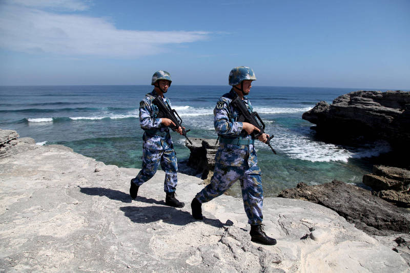 梅復興認為，共軍登陸能力沒那麼強，若如果共軍後勤油料彈藥無法即時補給，就可能重蹈古寧頭戰役覆轍。（路透）