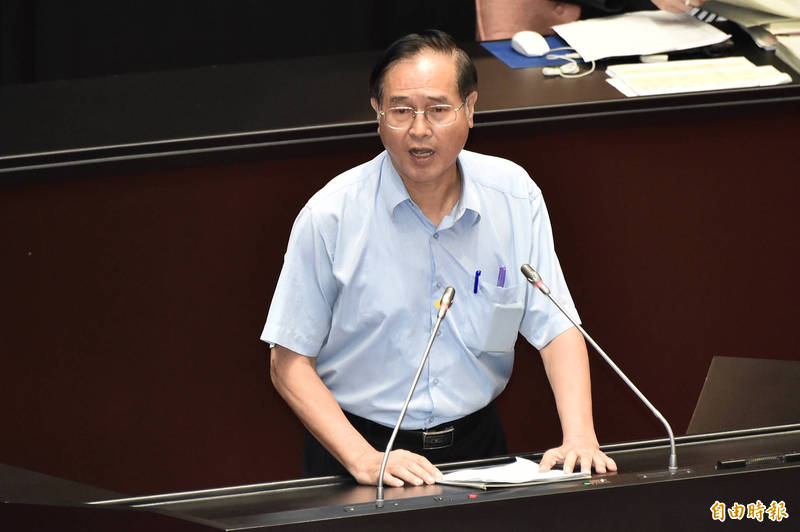 國民黨修憲委員會名單底定 江啟臣禮讓原民立委鄭天財 - 政治 - 自由時