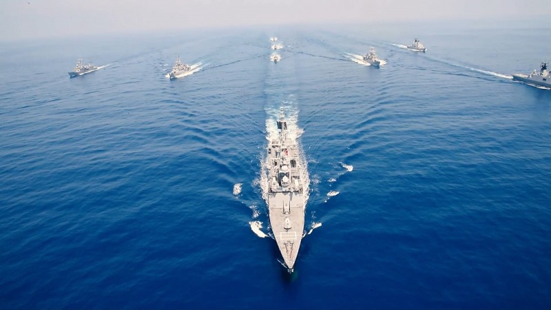 海軍艦隊指揮部推「守護」影片 編隊航行、飛彈射擊展現軍力 - 政治 - 自由時報電子報