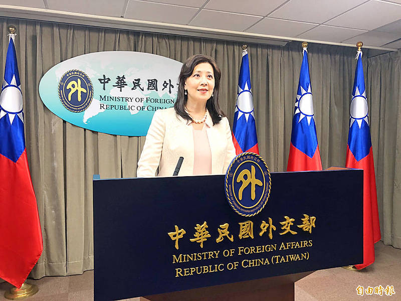 Ministry of Foreign Affairs spokeswoman Joanne Ou addresses a news conference at the ministry in Taipei yesterday.
Photo: Lu Yi-hsuan, Taipei Times Ministry of Foreign Affairs spokeswoman Joanne Ou addresses a news conference at the ministry in Taipei yesterday.
Photo: Lu Yi-hsuan, Taipei Times