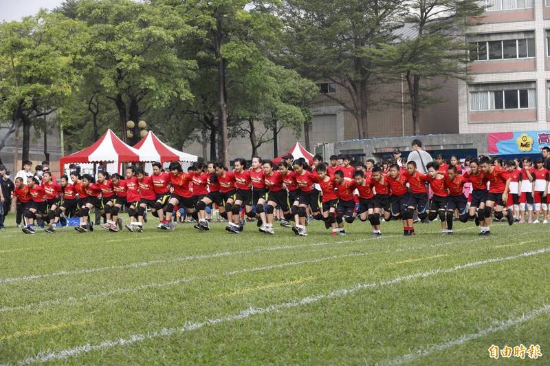 全國最大 無影腳 對決 30人31腳大陣仗競速 生活 自由時報電子報