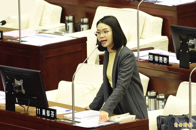 台北市議員黃郁芬表示，蔣不做黨內溝通，提什麼案都只是表面功夫，有心要推轉型正義的話，先從說服國民黨做起。（資料照）