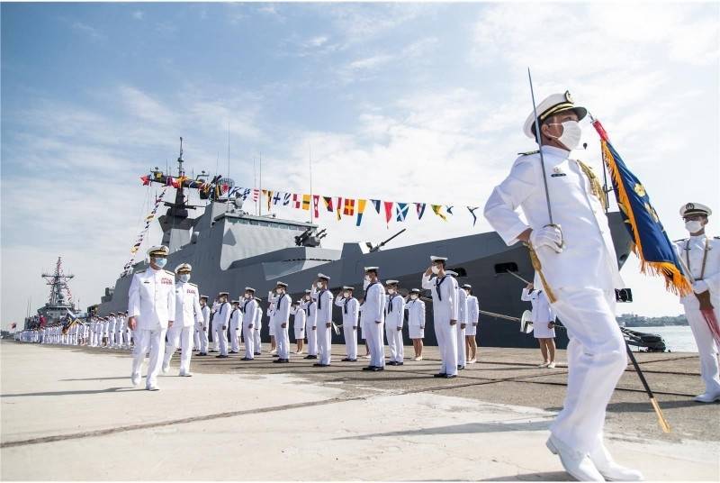 海軍今年不實施遠洋航訓，這不僅是敦睦艦隊1965年起常態航訓，迄今57個年度以來，首度沒有訪問邦交國，更是首度沒有遠航的紀錄。（資料照）