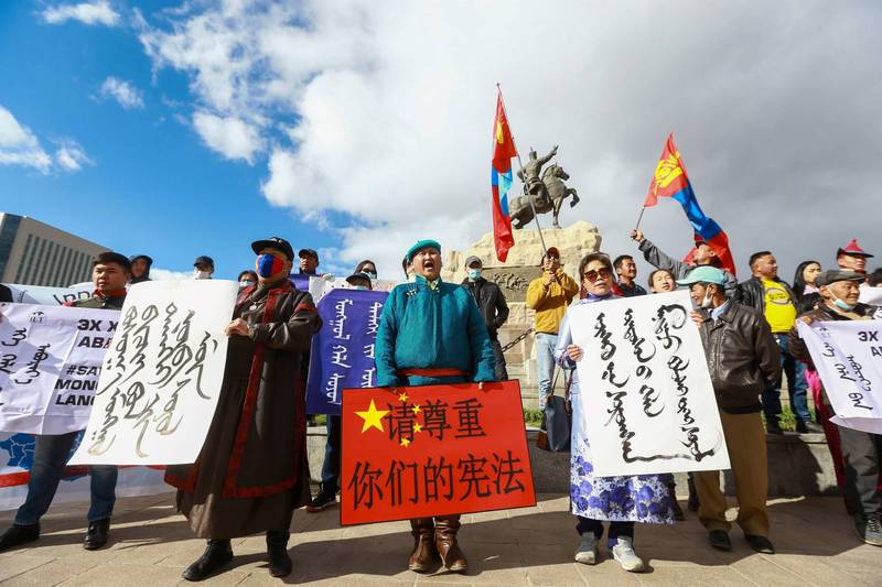 2020年9月15日，蒙古国首都乌兰巴托有大批民众集会，抗议中国政府在内蒙古强推汉语教学。（法新社）(photo:LTN)