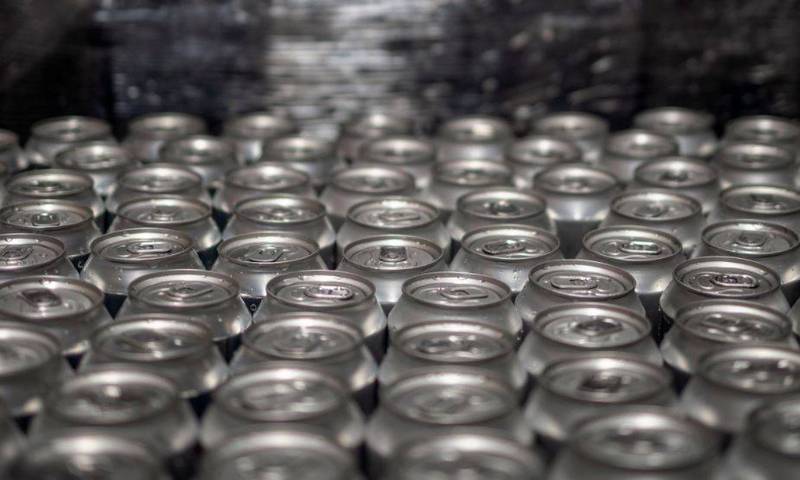 中国今天在进口啤酒中验出武汉肺炎病毒阳性反应。示意图。（法新社档案照）(photo:LTN)
