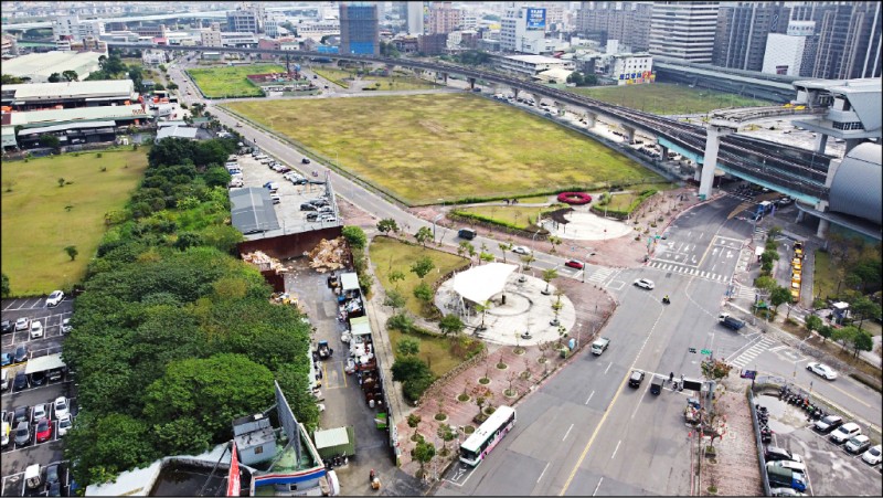 新北市政府交通局規劃在機場捷運A3新北產業園區站旁興建新的客運轉運站，目前都市計畫變更正在內政部審議中。（新北市政府交通局提供）