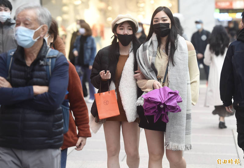 受輻射冷卻影響，今日各地清晨仍偏冷，不過白天持續回暖，預估今明高溫可達26度以上，週二到週三清晨有另一波冷空氣影響。（資料照）