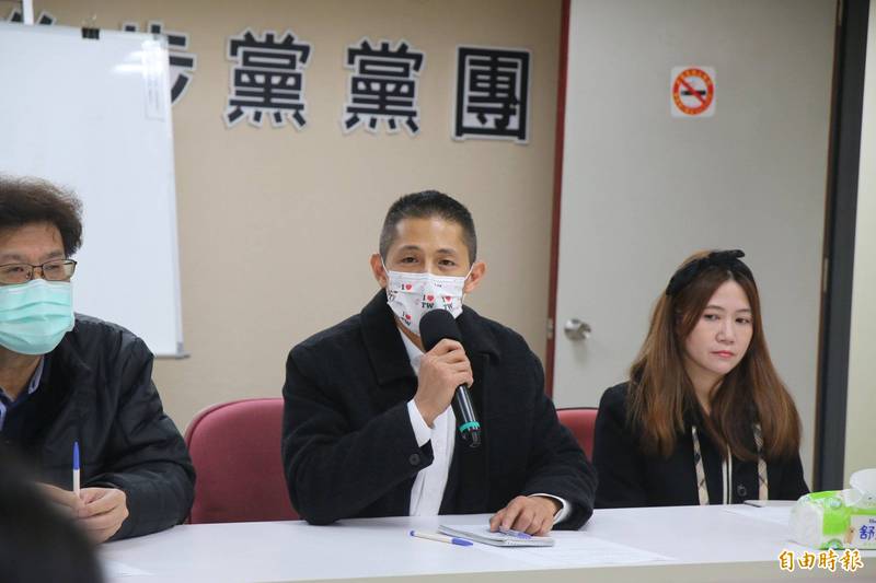 新境界文教基金會副執行長吳怡農今天以2217票當選民進黨台北市黨部第18屆主任委員，他發出聲明說，有4個感謝。（資料照，記者鄭名翔攝）