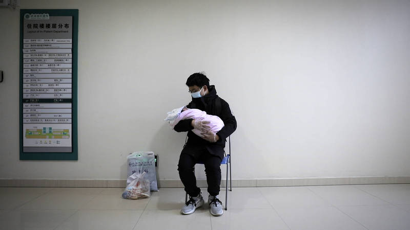 中國新生兒數持續減少。(美聯社) 中國新生兒數持續減少。(美聯社)