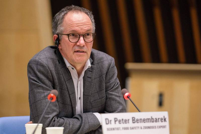 WHO武汉调查团首席研究员恩巴瑞克（Peter Ben Embarek），从中国回到瑞士后踢爆武汉肺炎于2019年12月就在武汉当地广泛传播，估计当时已有上千病患。（法新社）(photo:LTN)