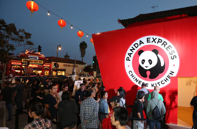 美国知名中式餐厅熊猫快餐（Panda Express）遭前员工控诉，在培训课程中，要求员工进行犹如邪教一般的仪式。（美联社）(photo:LTN)