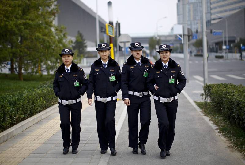 中國江蘇省1名「90後」女性輔警從19歲起，相繼爬上9名中共高官的床發生性關係，敲詐得手400多萬人民幣（約台幣1738萬元）。示意圖。（歐新社檔案照）