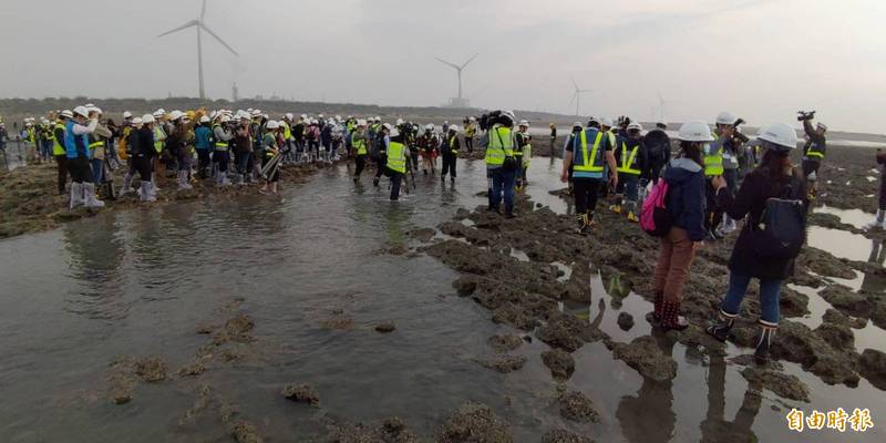 不再填海、沒有破壞 鄭運鵬：大潭藻礁爭議僅剩外海 - 政治 - 自由時報