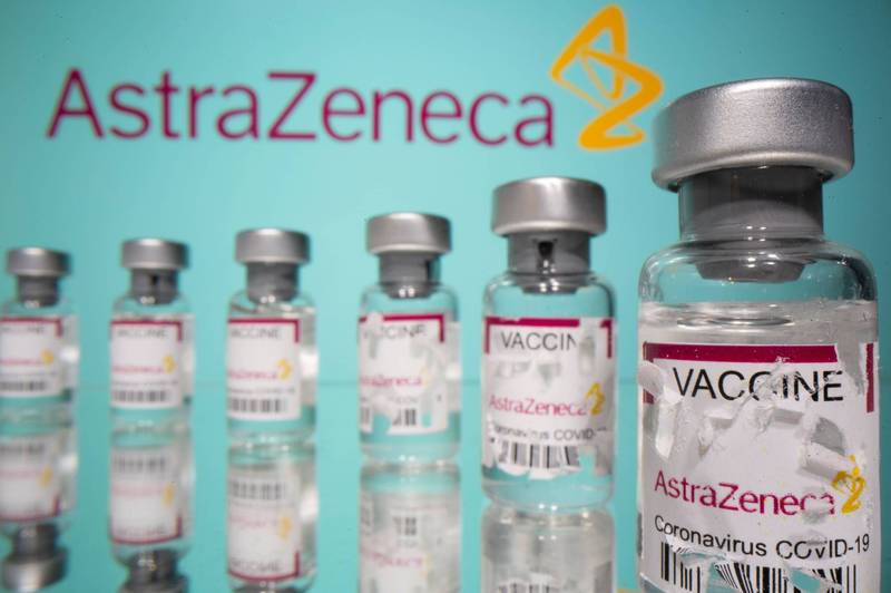 面對多國停打AZ疫苗，加拿大與澳洲選擇繼續接種AZ疫苗。（路透）