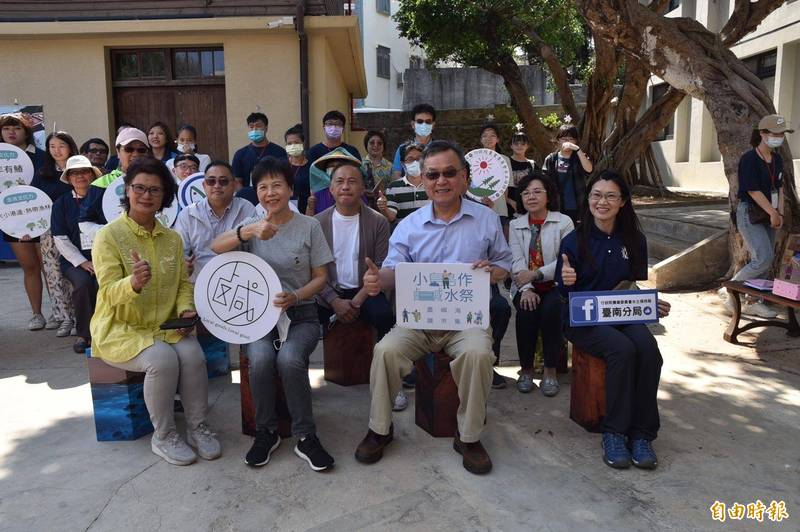 澎湖希望鼓勵青年族群返鄉創業，政治人物都熱情參與。（記者劉禹慶攝）